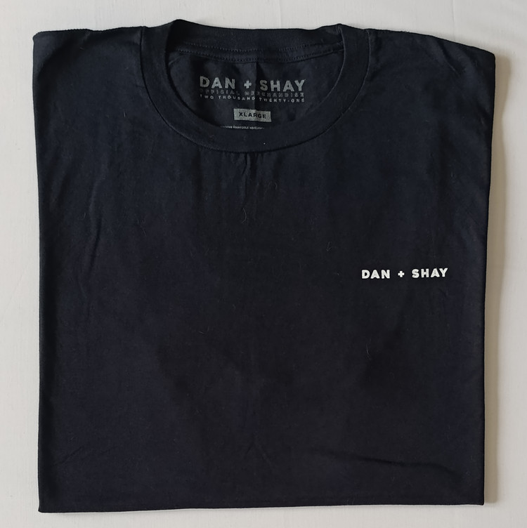 تی شرت مردانه برند DAN+SHAY استوک اورجینال رنگ مشکی