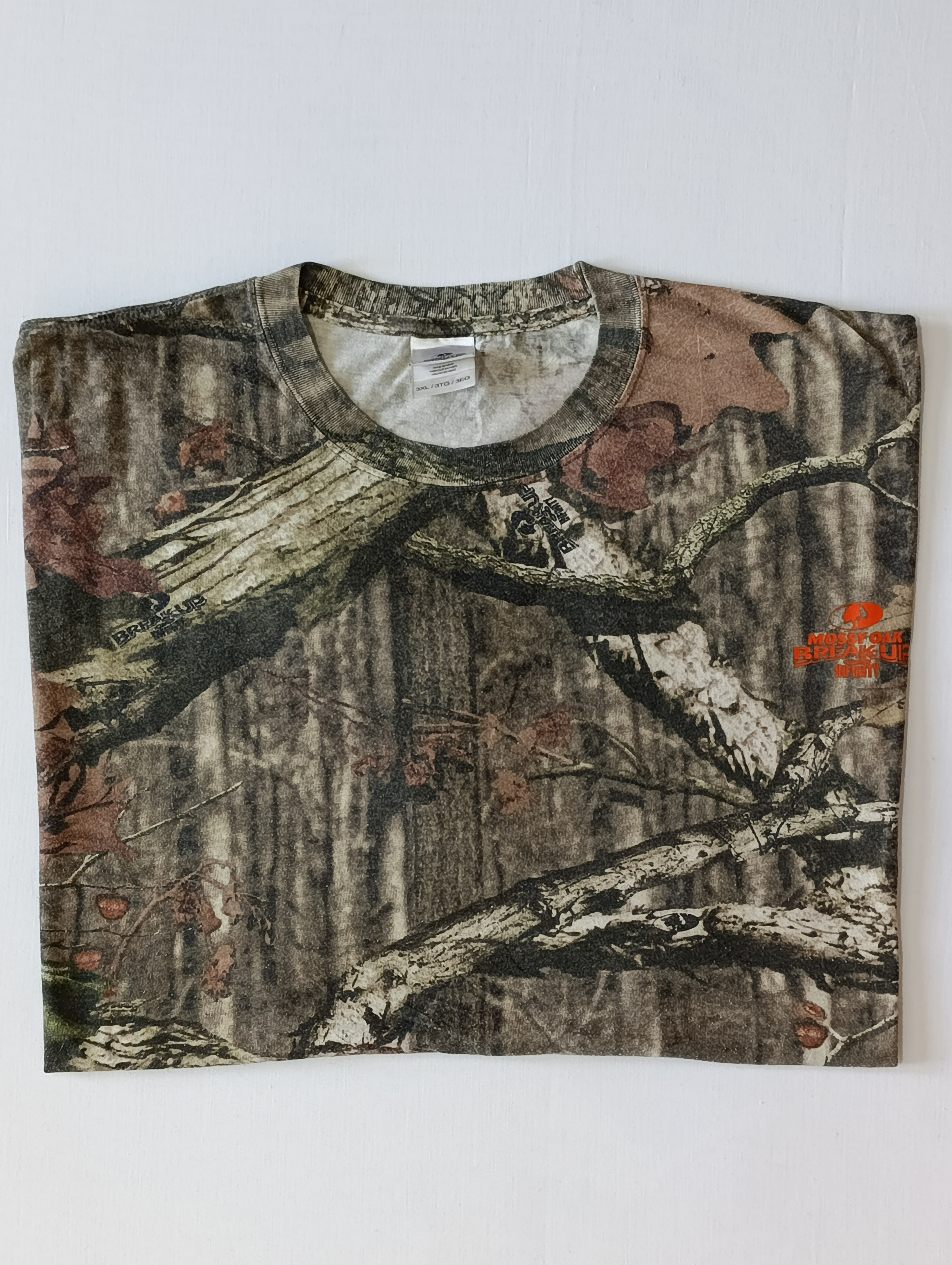 تی شرت مردانه برند ماسی اُک MOSSY OAK استوک اورجینال طرح درخت