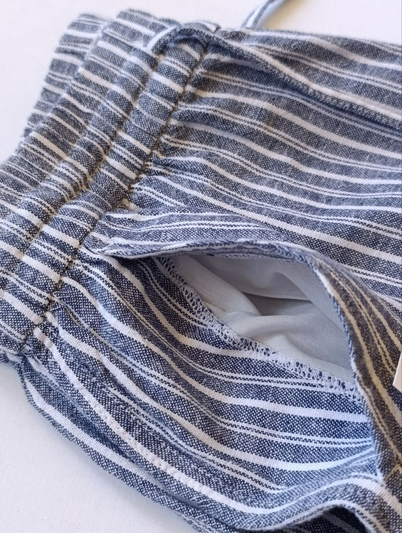 شلوارک لینن زنانه برند OLD NAVY استوک طرح راه راه نمای جیب بغل