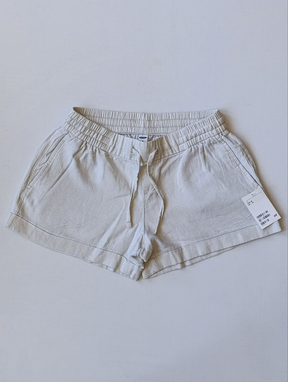 شلوارک لینن زنانه برند OLD NAVY استوک اورجینال رنک سفید نمای جلو