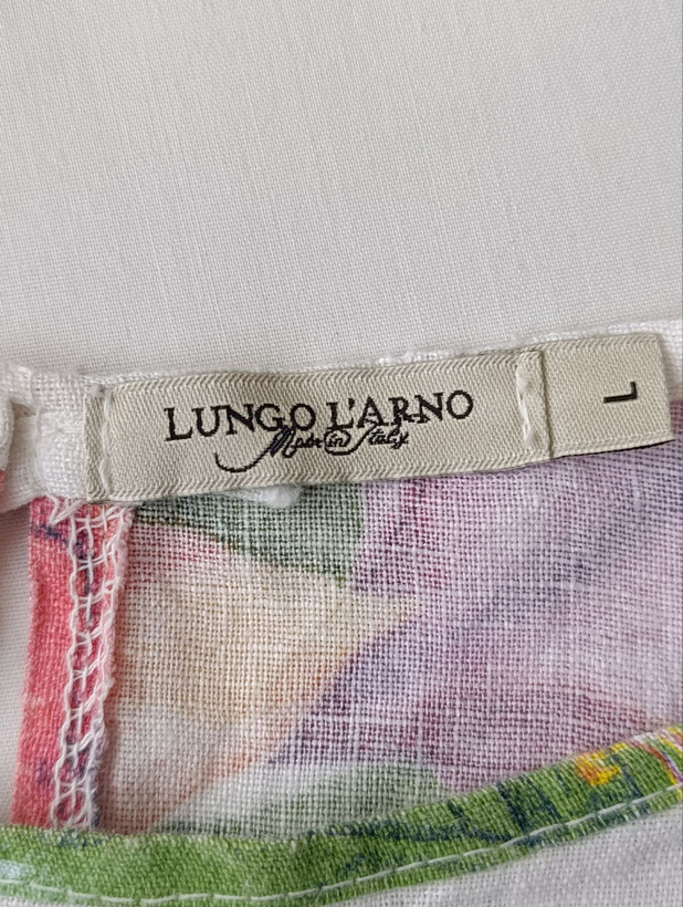 پیراهن لینن ساحلی زنانه برند لُنگو لارنو LONGO L'ARNO استوک اورجینال طرح گلدار نمای اتیکت و برند