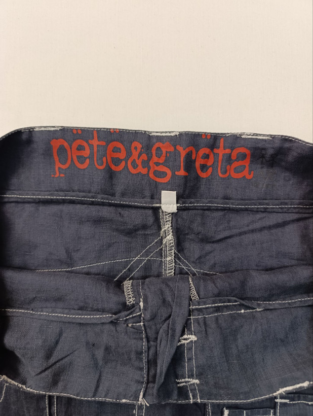 دامن تک لینن زنانه برند PETE & GRETA استوک رنگ سرمه ای نمای برند کالا