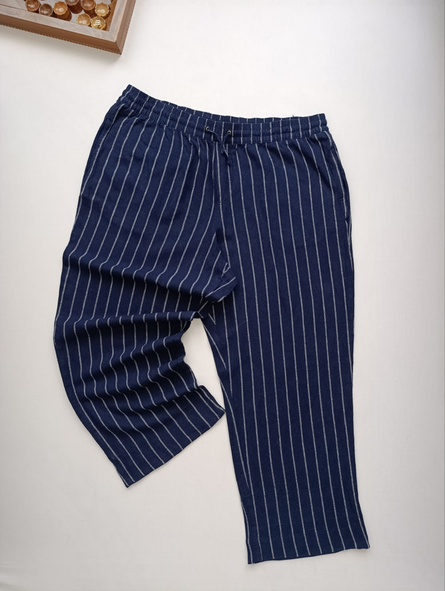 شلوار زنانه لینن برند DIP استوک اورجینال سرمه ای خط دار نمای جلو