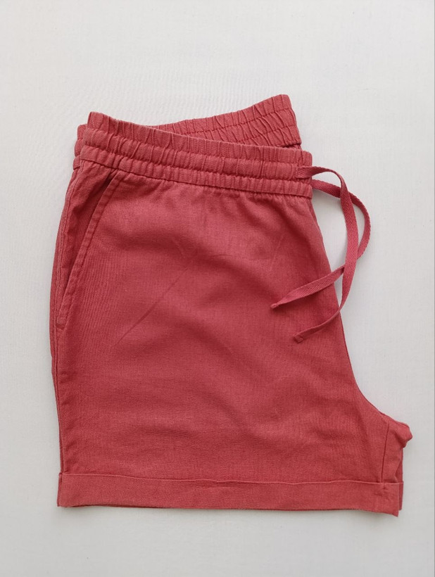 شلوارک زنانه لینن برند OLD NAVY استوک اورجینال صورتی پودری نمای کنار