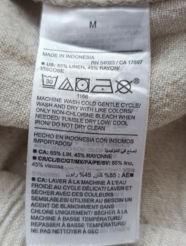 شلوارک زنانه لینن برند OLD NAVY استوک اورجینال رنگ کرم نمای اتیکت مشخصات
