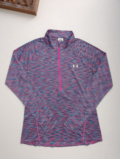 لباس ورزشی زنانه برند UNDER ARMOUR استوک اورجینال خوش رنگ نمای جلو