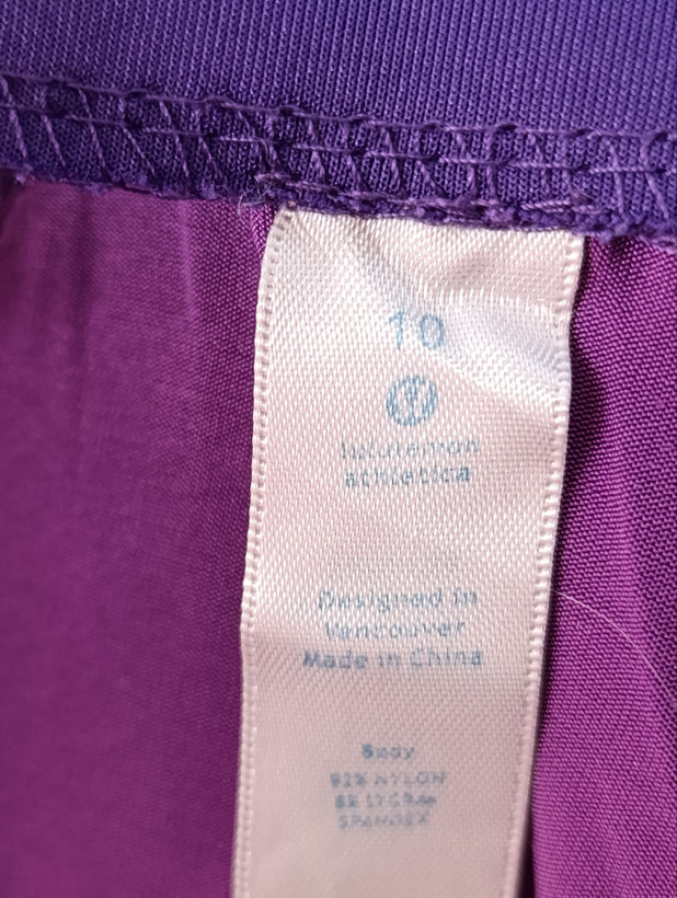 سویشرت ورزشی زنانه برند LULULEMON ATHLETICA استوک اورجینال رنگ بنفش نمای اتیکت مشخصات