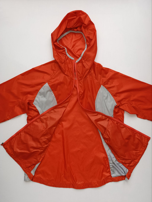 بادگیر زنانه برند EDDIE BAUER استوک اورجینال ضد آب نمای داخلی محصول