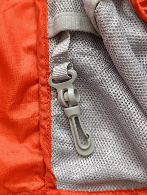 بادگیر زنانه برند EDDIE BAUER استوک اورجینال ضد آب