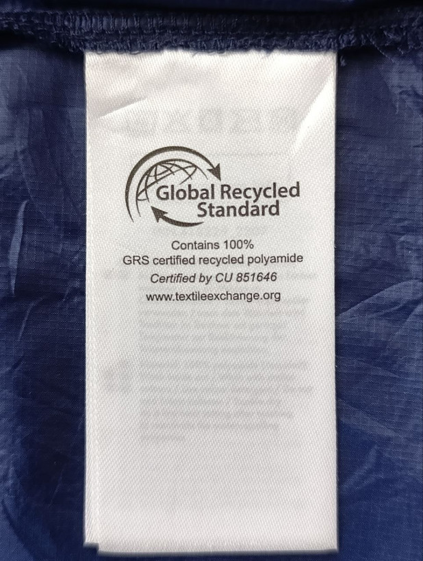 بادگیر مشتی برند CRIVIT استوک اورجینال کلاهدار نمای اتیکت مشخصات