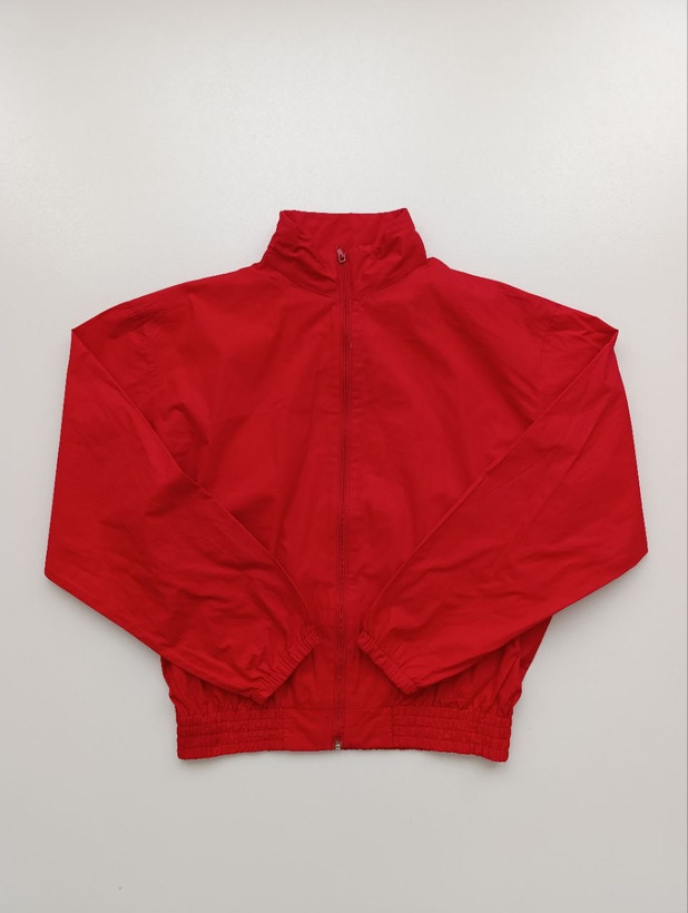 بادگیر زنانه برند WIND BREAKER استوک اورجینال رنگ قرمز نمای اصلی و جلو