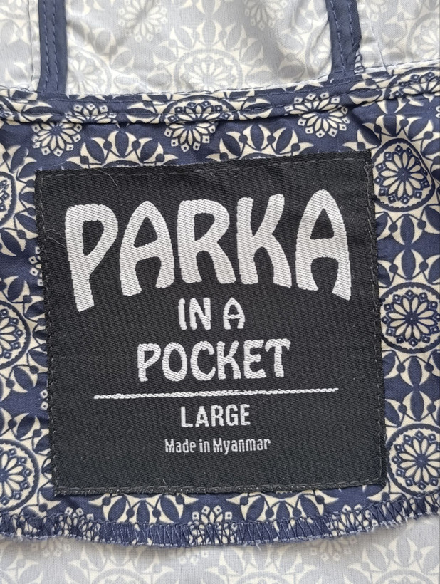 بادگیر مشتی زنانه برند PARKA IN A POCKET استوک اورجینال یک لایه نمای نام برند